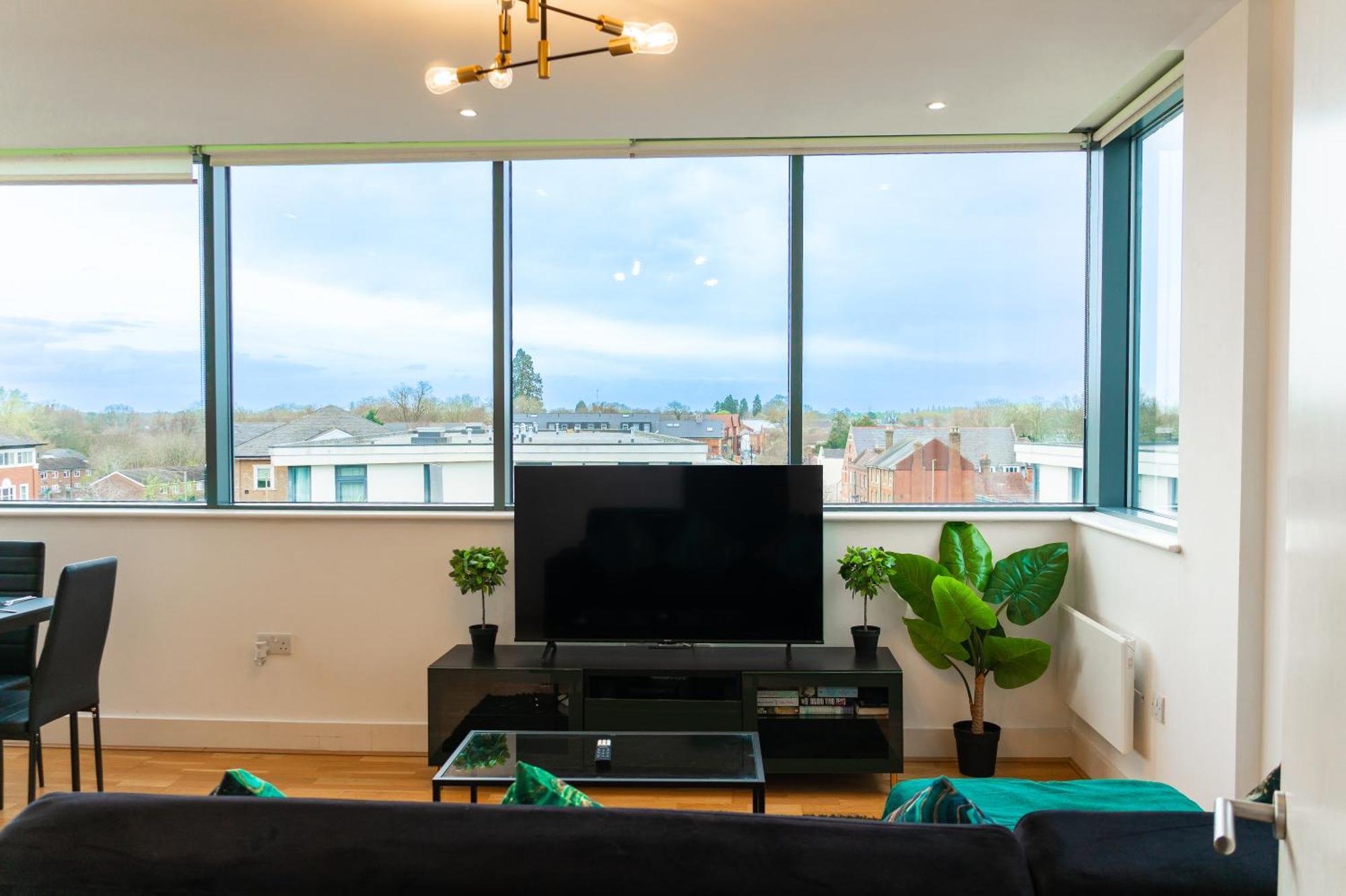 The Regency Suite - Modern 2-Bed 1-Bath Apartment Chertsey Exterior foto